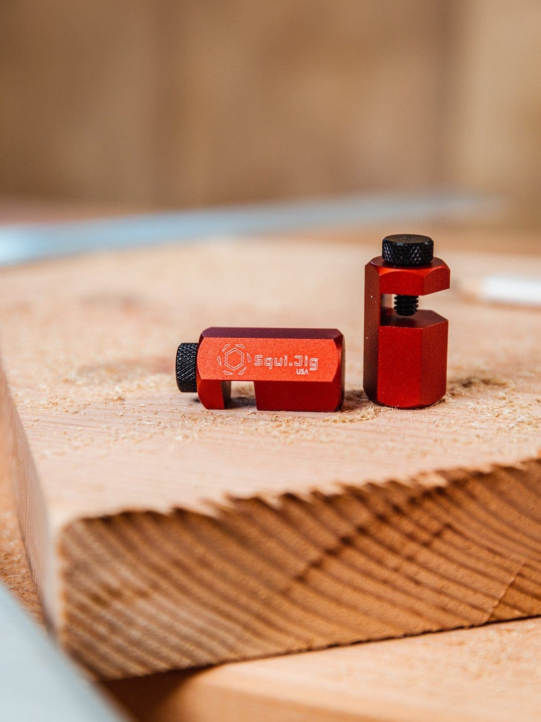 Squi.Jig 1.5” Tall- Framing Jigs (Red) Squi.Jig 1.5" USA- Framing Square Attachment Layout Jigs, Stair Gauges (Red) Framing Jigs Only Tool SquiJig