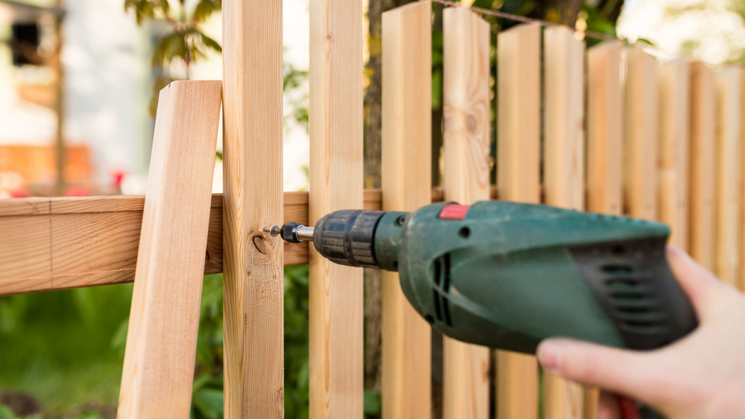 Building Materials to Consider for a Fence